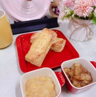 可能是半圓形餡餅和水果塔的圖像