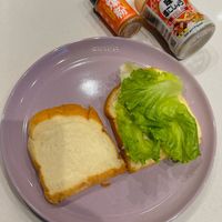 可能是顯示的文字是「爆粉 22 野 5 万場 万能調 第 轉 and Pepper: 」的圖像