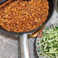 可能是炒飯和豆腐的圖像