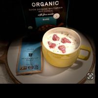 可能是咖啡杯、咖啡、茶和文字的圖像