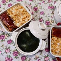 可能是印度香料飯和炒飯的圖像