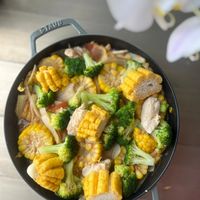 可能是拉麵、豆腐和文字的圖像