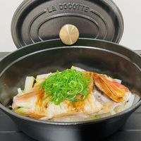可能是顯示的文字是「 LA GOGOTTE 」的圖像