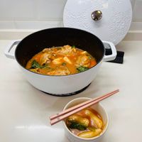 可能是豆腐和拉麵的圖像