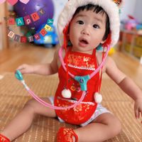 可能是嬰兒、紅心、玩具和顯示的文字是「 Y THAPP p THA P A ชา र BOR B UR BORTWD T Η He 」的圖像