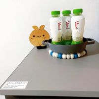 可能是飲料和文字的圖像