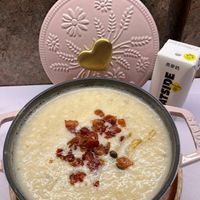 可能是粥和文字的圖像