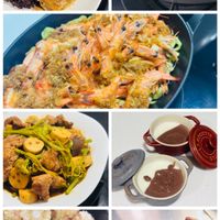 可能是炒麵和炒飯的圖像