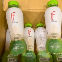 可能是飲料和顯示的文字是「 if LOCAL.. SENSATION if SENSATION LOCAL_... 原含量100% 100% WEERTNE Coconut Water if SENSATION Coconut Water 100% NATURAL No preservatives NET CONTENT 350 mL ADt Coconut Water 100% NATURAL No preservatives NET CONTENT 350 mL Product 中.. 100%NATURAL 100% NATURAL No preservatives NET CONTENT 350 Product Thailand hrtosa Product Thaila 」的圖像