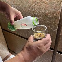 可能是飲料和文字的圖像