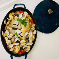 可能是西班牙大鍋飯的圖像