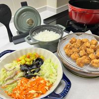 可能是豆腐和炸丸子的圖像