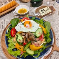 可能是豆腐、水波蛋和文字的圖像
